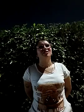 Royal street 1 online show from February 19, 1:46 am