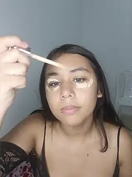 Snapshot of kandyerd chatting on February 26, 1:16 am kandyerd online show from February 26, 1:16 am