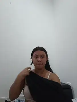 Snapshot of kandyerd chatting on February 23, 8:42 pm kandyerd online show from February 23, 8:42 pm