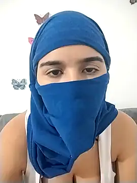 Snapshot of sarah_Dau chatting on February 21, 4:58 am sarah Dau online show from February 21, 4:58 am