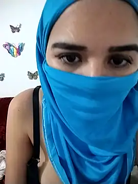 Snapshot of sarah_Dau chatting on February 26, 5:29 am sarah Dau online show from February 26, 5:29 am