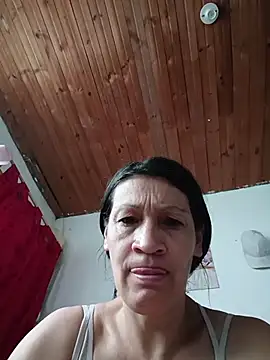 Layla Zaid online show from April 9, 12:22 pm