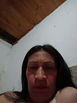 Layla Zaid online show from April 7, 2:57 am