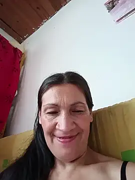 Layla Zaid online show from March 18, 4:19 pm