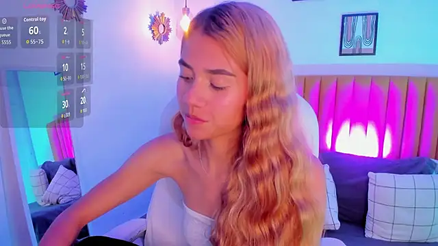 Chris Velvett online show from April 18, 8:20 pm