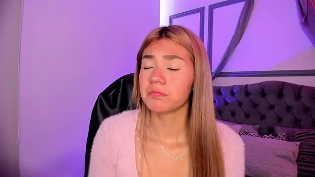 Chris Velvett online show from March 20, 2:18 pm