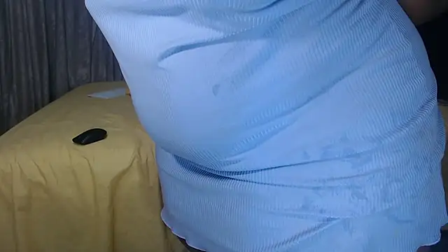 BIGBOOTYXX29 online show from November 14, 2:48 am