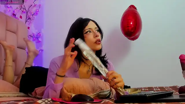 emma cg online show from March 6, 6:14 pm