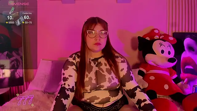 Winnie cutee online show from May 21, 3:15 am