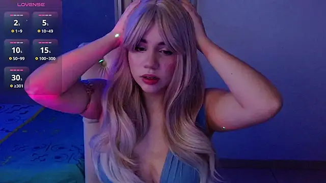 Scarlett Laurent online show from March 4, 2:25 pm