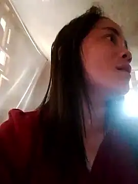 molly-xx online show from March 3, 7:26 am