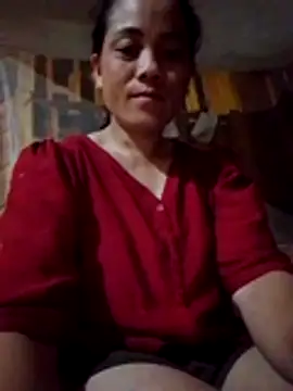 Snapshot of molly-xx chatting on June 6, 8:25 pm molly-xx online show from June 6, 8:25 pm