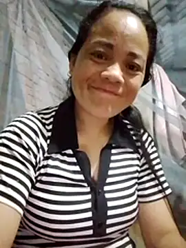 Snapshot of molly-xx chatting on July 18, 11:35 pm molly-xx online show from July 18, 11:35 pm