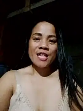 molly-xx online show from May 17, 1:33 pm