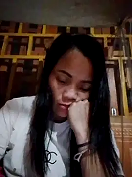 molly-xx online show from May 9, 3:48 pm