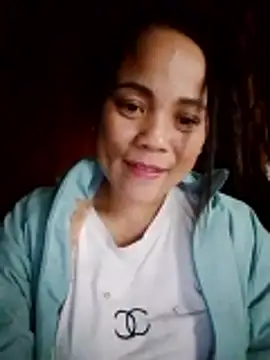 molly-xx online show from May 10, 6:28 am