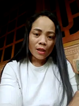 molly-xx online show from May 21, 8:34 am