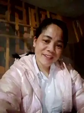 Snapshot of molly-xx chatting on February 20, 10:55 pm molly-xx online show from February 20, 10:55 pm