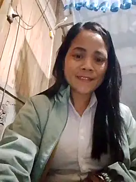 Snapshot of molly-xx chatting on February 12, 10:37 am molly-xx online show from February 12, 10:37 am