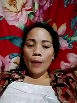 molly-xx online show from May 15, 2:26 pm