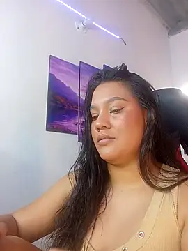 ZoeParcker online show from April 5, 6:03 pm