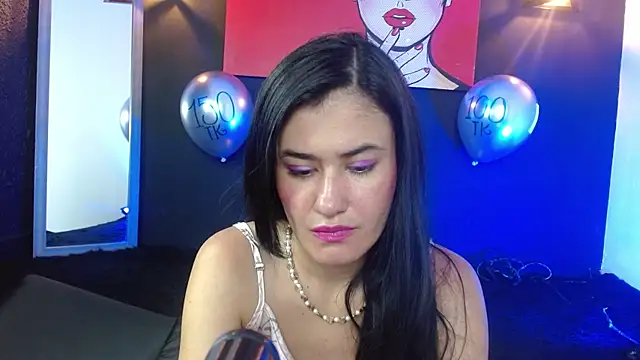 Victoria 1126 online show from March 25, 7:46 pm