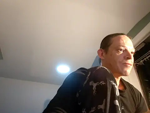 ShadowLove85 online show from April 9, 1:18 am