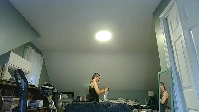 ShadowLove85 online show from May 22, 11:36 pm