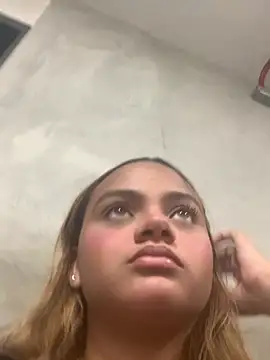 ayla0881 online show from February 24, 1:56 pm