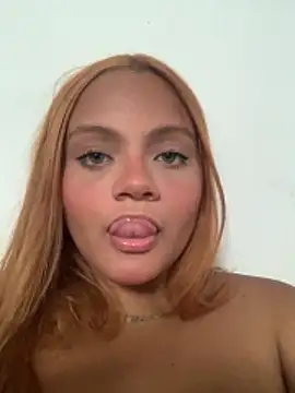 ayla0881 online show from March 31, 7:05 pm