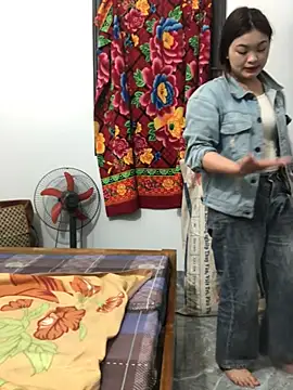 newbaby1 online show from February 25, 12:11 am