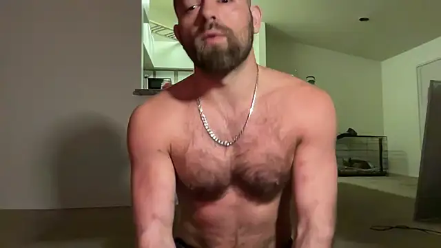 Snapshot of machinebumkelly69 chatting on February 11, 4:23 am machinebumkelly69 online show from February 11, 4:23 am