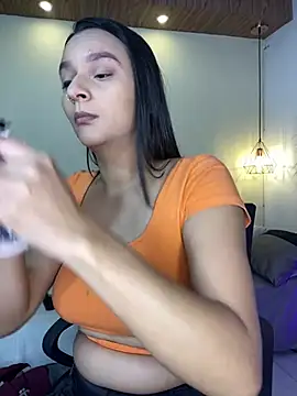 Hanna Williams   online show from February 22, 3:09 am