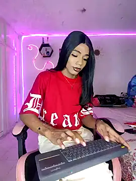 Violeta R  online show from March 29, 10:00 pm