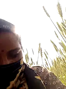 Snapshot of Pallavi_hote chatting on February 17, 5:27 am Pallavi hote online show from February 17, 5:27 am