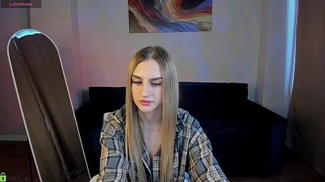 Silen Tori online show from March 12, 8:40 am