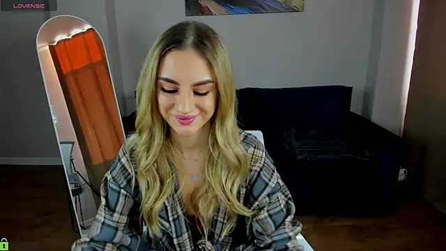 Silen Tori online show from March 9, 2:15 am