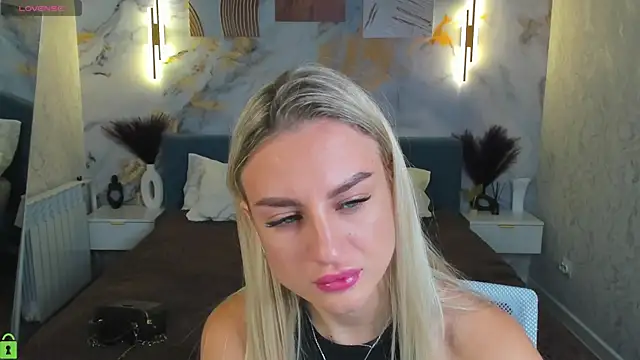 Silen Tori online show from July 16, 1:13 am