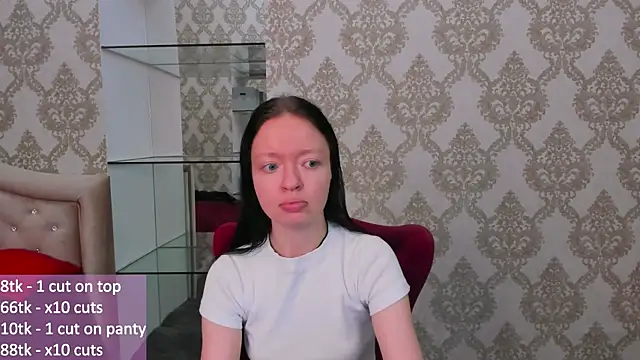 Snapshot of casey_blush chatting on February 24, 1:23 pm casey blush online show from February 24, 1:23 pm