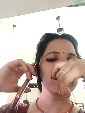 karishma Bhabhi online show from April 13, 10:19 am