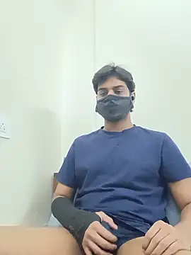 notanerd22 online show from May 15, 3:54 pm