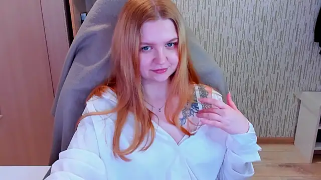 AnitaXVine online show from April 22, 8:04 pm