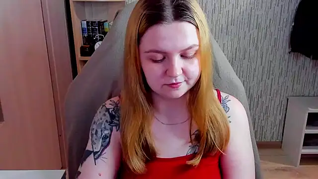 AnitaXVine online show from February 16, 5:55 pm