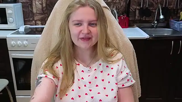 AnitaXVine online show from June 15, 7:57 pm