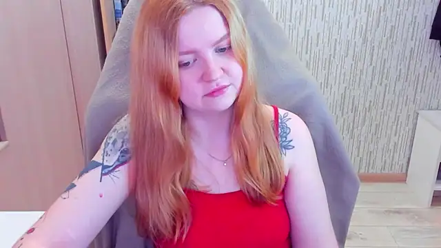 AnitaXVine online show from April 28, 7:51 pm