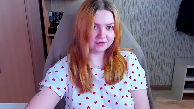 AnitaXVine online show from February 17, 6:05 pm