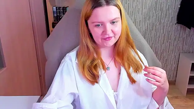 AnitaXVine online show from February 27, 5:57 pm