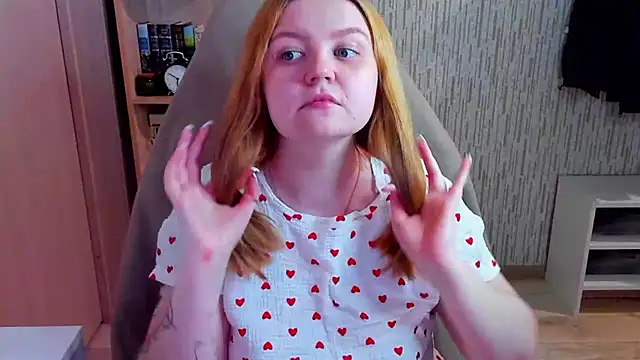 AnitaXVine online show from February 20, 5:48 pm