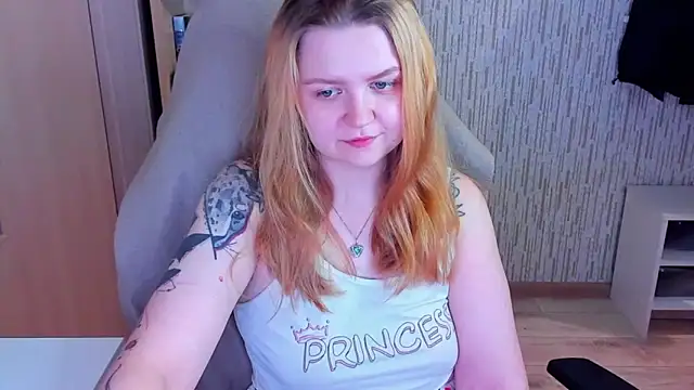 AnitaXVine online show from February 23, 5:57 pm