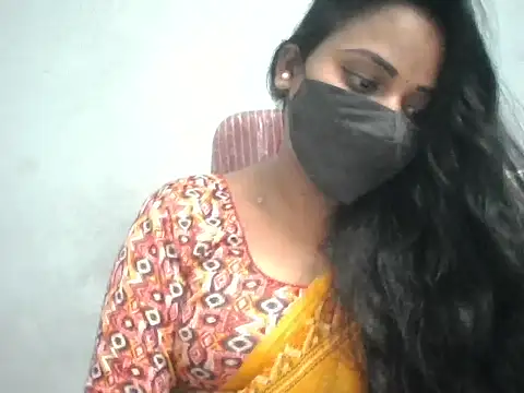 Snapshot of Rathi-priyaa chatting on June 17, 9:41 am Rathi-priyaa online show from June 17, 9:41 am